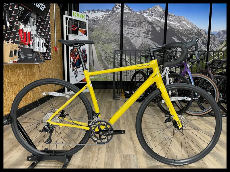 2023 Cannondale Synapse 3 Laguna Yellow 56 cm Ex Display