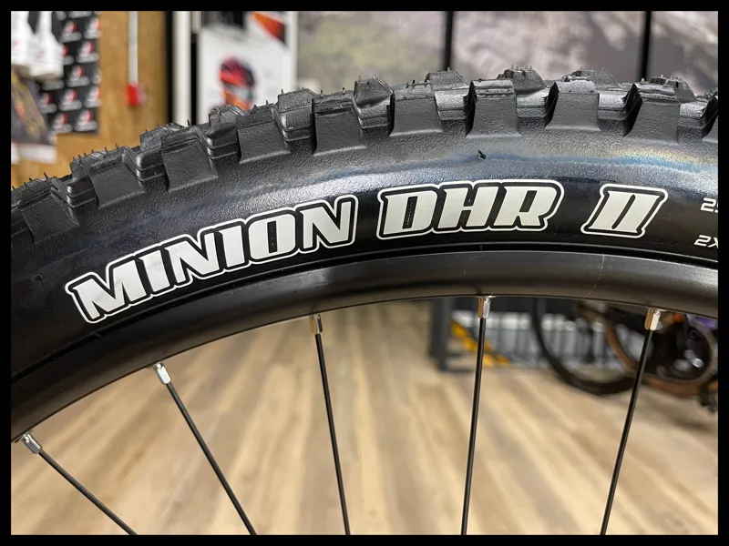 NUKEPROOF Mega 290 Comp Alloy Bike Deore 2022 Bullet Grey Medium-11