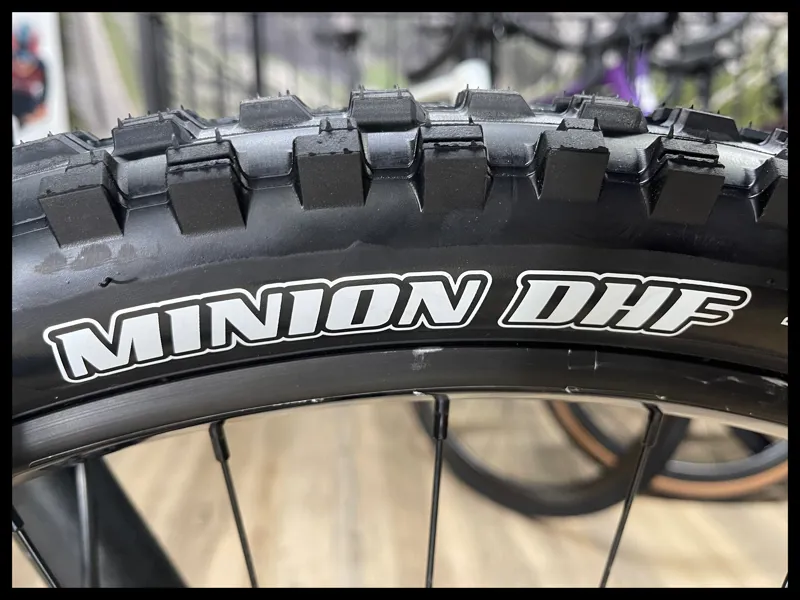 GT eForce Amp 29 Jade Medium 2020 Approved Used-10