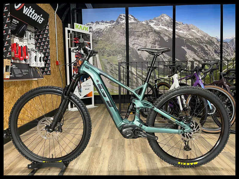 GT eForce Amp 29 Jade Medium 2020 Approved Used-1