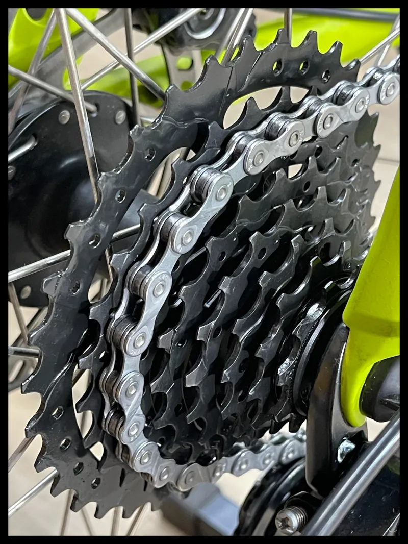 Specialized Rockhopper 29 Hardtail  Large Limestone 2022 Approved Used-2