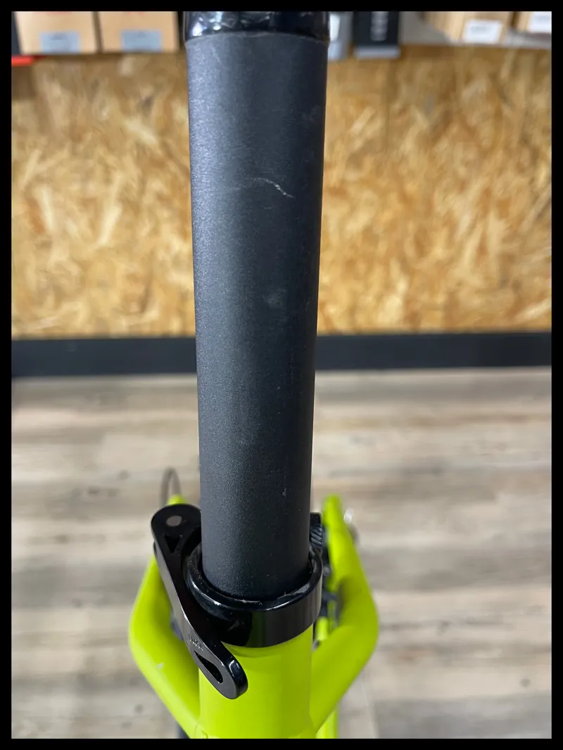 Specialized Rockhopper 29 Hardtail  Large Limestone 2022 Approved Used-11