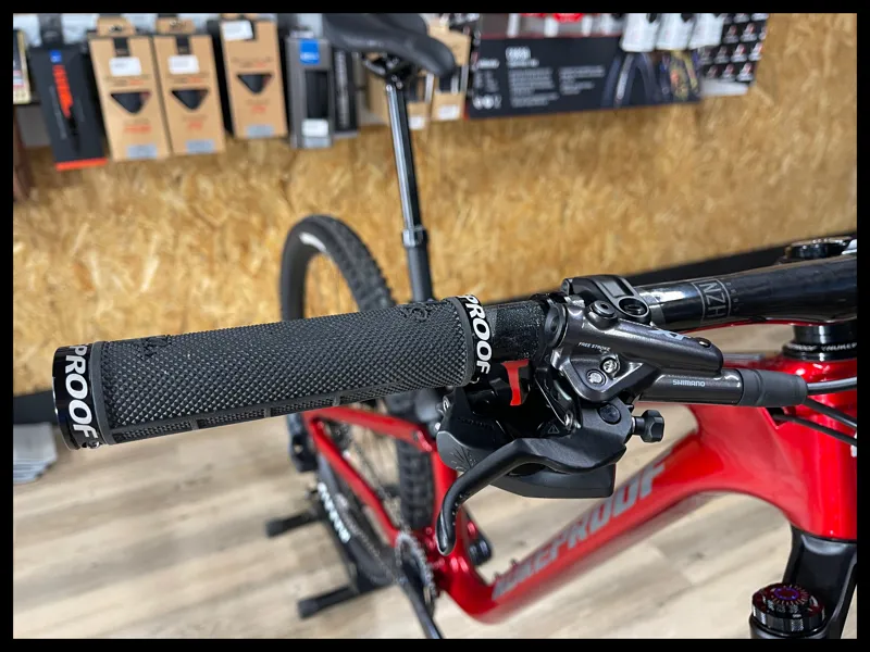 Nukeproof Reactor 290 Carbon Medium RS Racing Red 2022-8