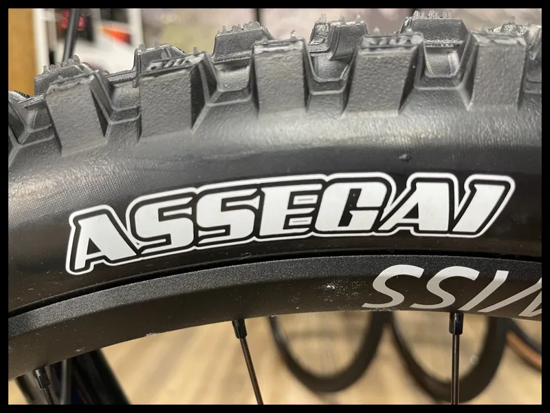 Nukeproof Reactor 290 Carbon Medium RS Racing Red 2022-11