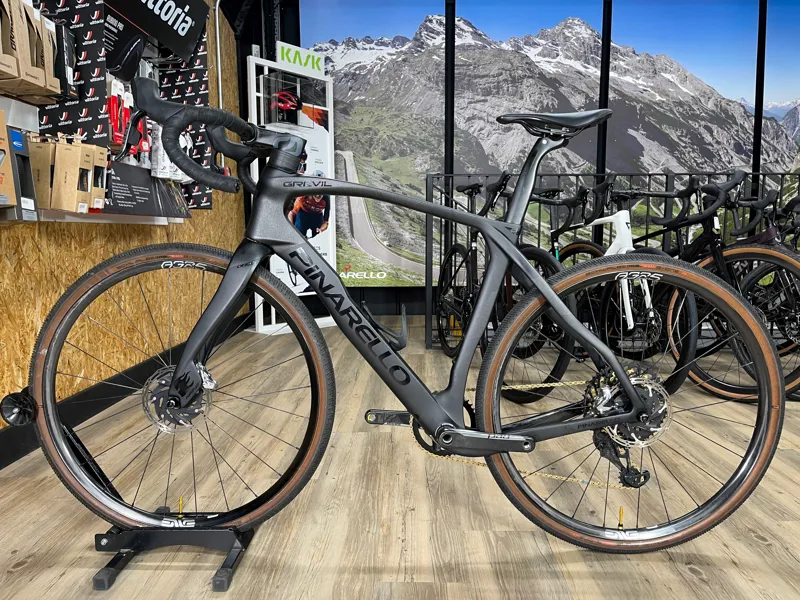 Pinarello Grevil Gravel Bike Black on Black Custom Build 55 cm Approved Used-1