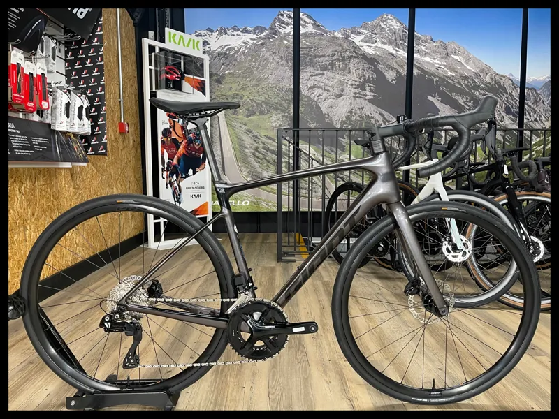 Giant Defy Advanced 1 Orion Nebula Medium 2023 Ex Display