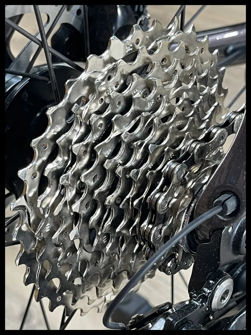 Giant Defy Advanced 1 Orion Nebula Medium 2023 Ex Display-2