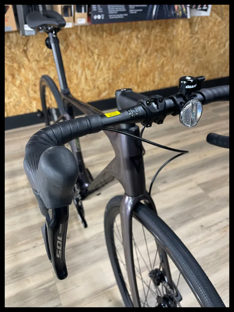 Giant Defy Advanced 1 Orion Nebula Medium 2023 Ex Display-6