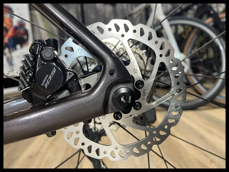 Giant Defy Advanced 1 Orion Nebula Medium 2023 Ex Display-8