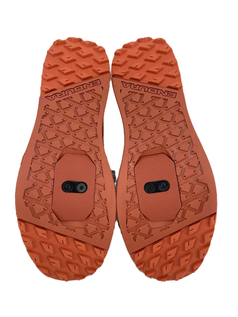 Endura MT500 Burner Clipless Waterproof Shoe Size 39 Harvest-1