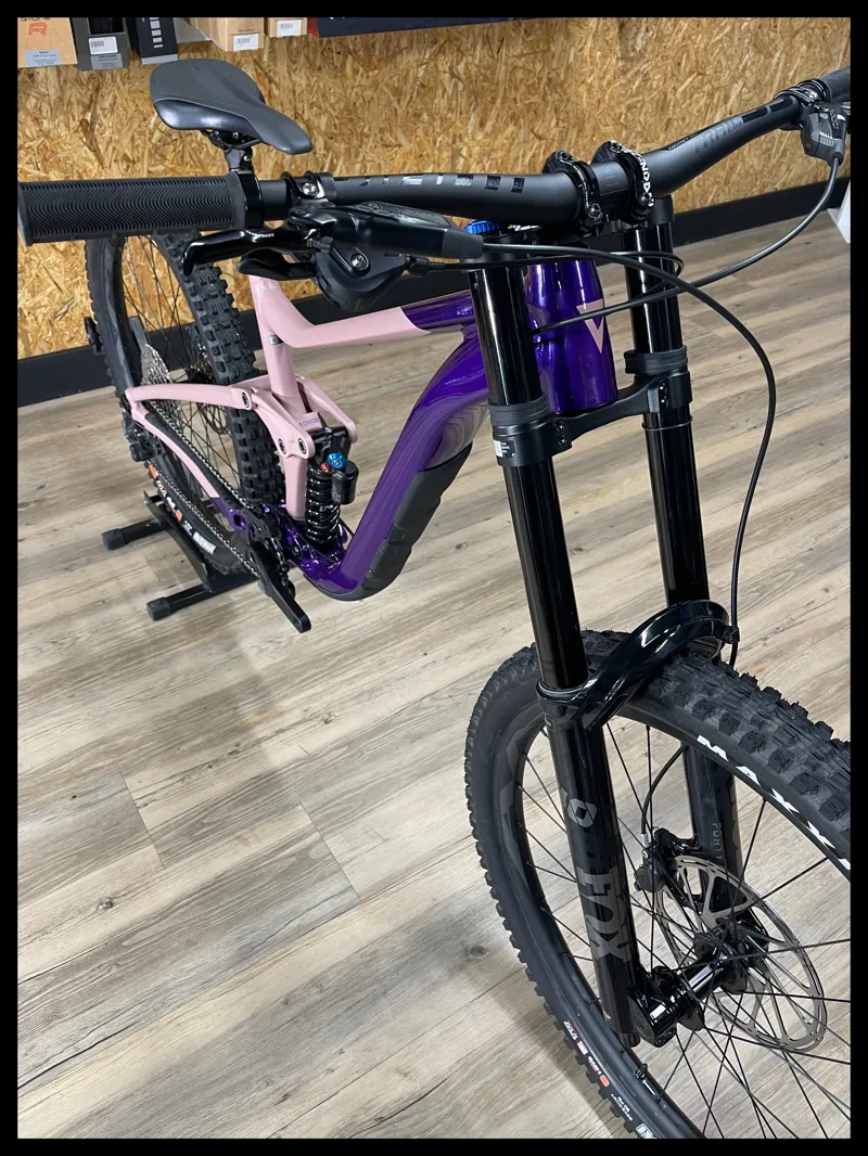 Giant Reign SX Purple/Petra Clay Large 2023 Ex-Demo-6