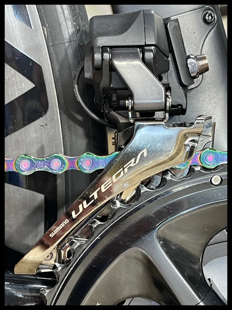 Pinarello Dogma F Disk 59.5 cm Ultegra Di2 Plutonium '24 Approved Used-4