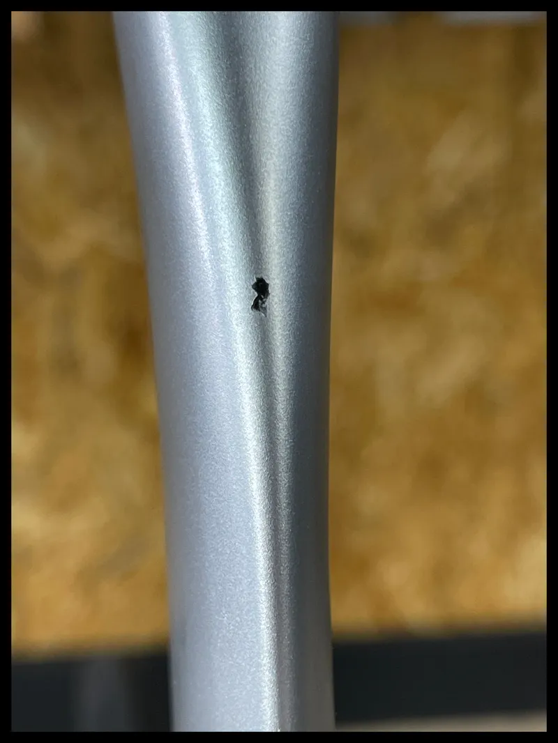 Pinarello Dogma F Disk 59.5 cm Ultegra Di2 Plutonium '24 Approved Used-10