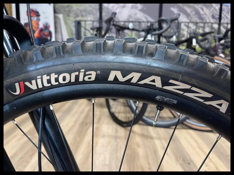 Giant Talon E+ Sport Graphite Medium 2022 Approved Used-8