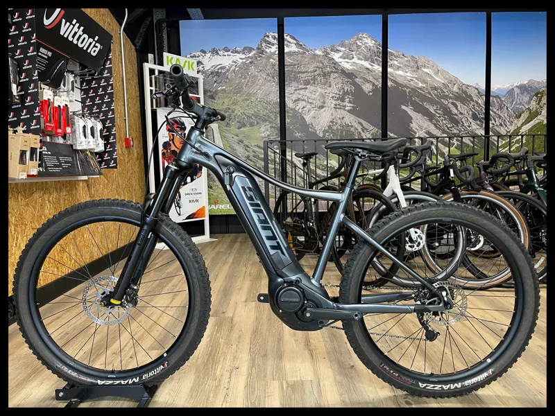 Giant Talon E+ Sport Graphite Medium 2022 Approved Used-1