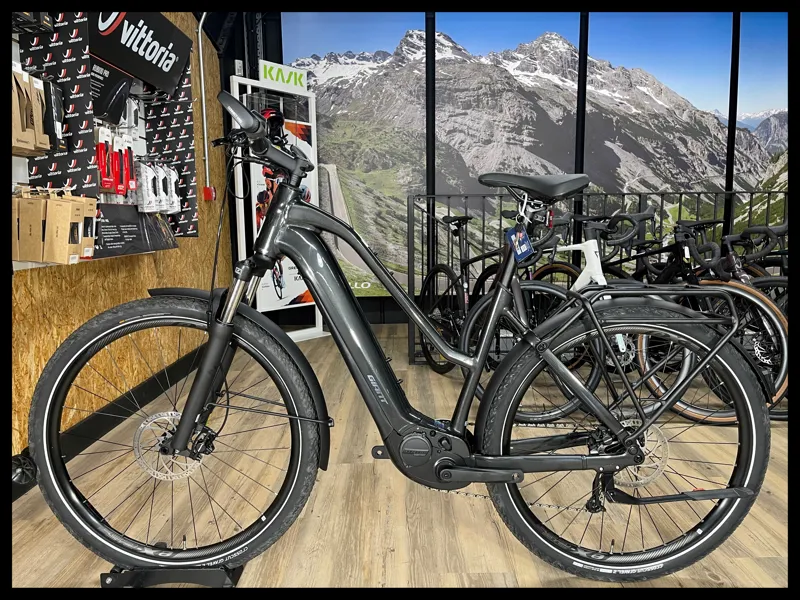 Giant Explore E+ 2 Stagger Gunmetal Black Large 2023-1