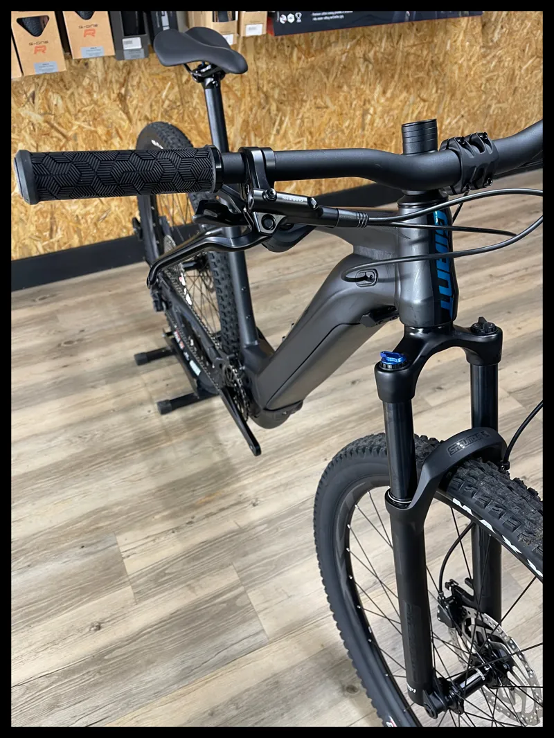 Giant Fathom E+ 2  Gunmetal Black Large 2022 Ex-Demo-4