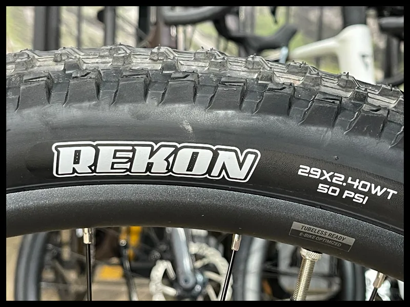 Giant Fathom E+ 2  Gunmetal Black Large 2022 Ex-Demo-7