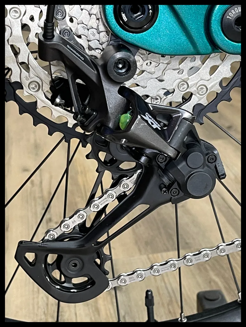 Nukeproof Mega 297 carbon factory petrol green 2024 Medium-2