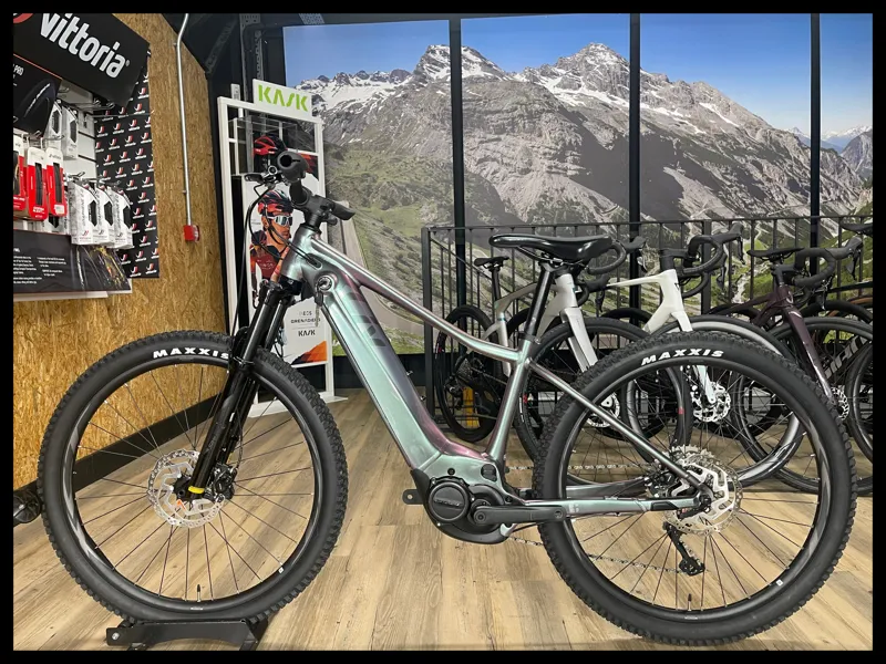 Liv Vall E+ 2 Echeveria Small 2022 Ex Demo-1