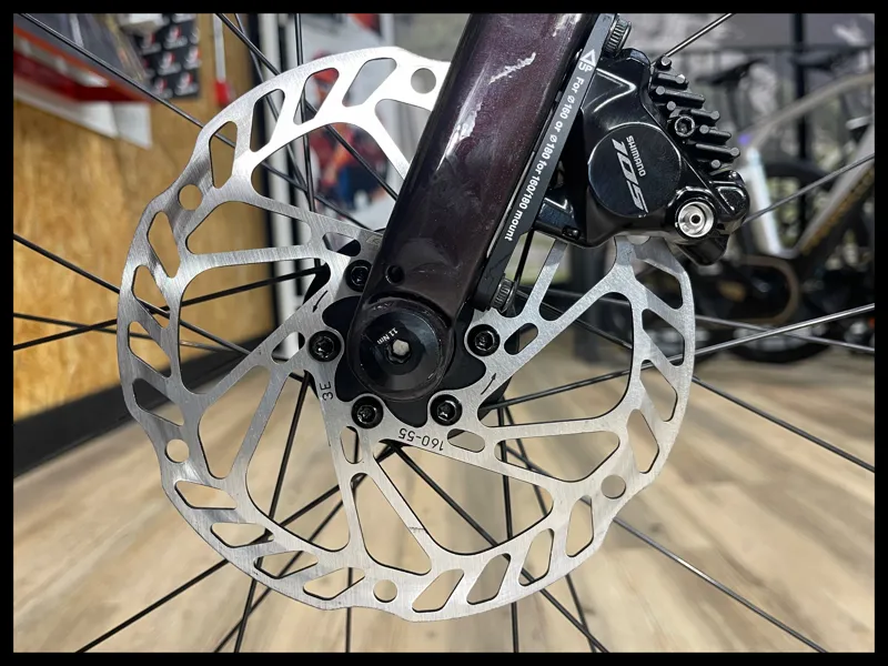 Giant Defy Advanced 2 Tiger Red Large 2024 Ex-Display-8