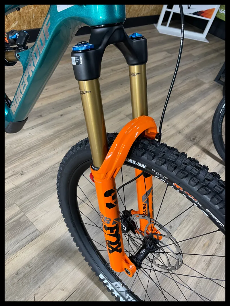 Nukeproof Mega 290 Factory V4 290 Carbon Petrol Green Large 2024-6