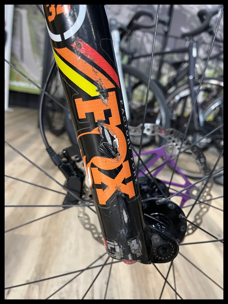 Specialized Rhyme FSR Comp 6Fattie Small Turquoise 16 Approved Used-7