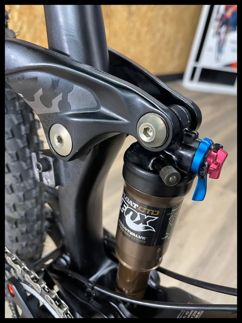 Giant Anthem Advanced 27.5 1 L Matt/Black 2014 Approved Used-5