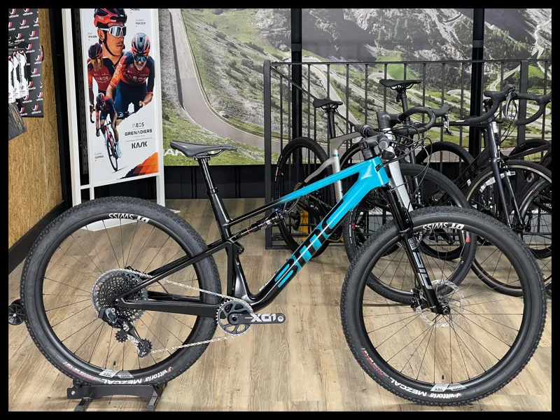 BMC Fourstroke 01 ONE X01 Eagle AXS Large  Turquoise/Black/Carbon 2023