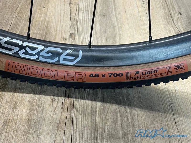 ENVE Mog 56 FS Carbon Terracotta 42 AR Bar 110 Stem GRX Di2 Gravel Bike Approved Used-10