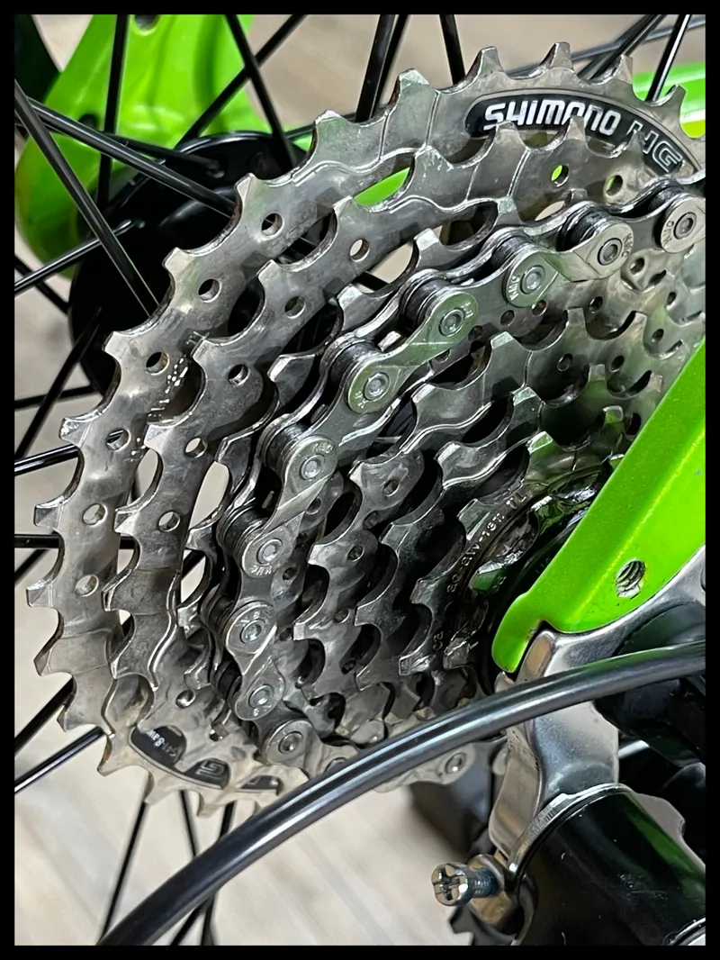 Isla bikes Luath 26 8spd Green Youth Road Bike Approved Used-2