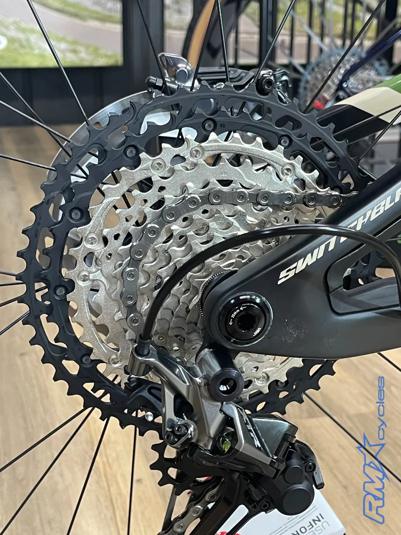 Pivot Switchblade V6 29 Pro XT/XTR Stealth Mojave Mountain Bike Large -5