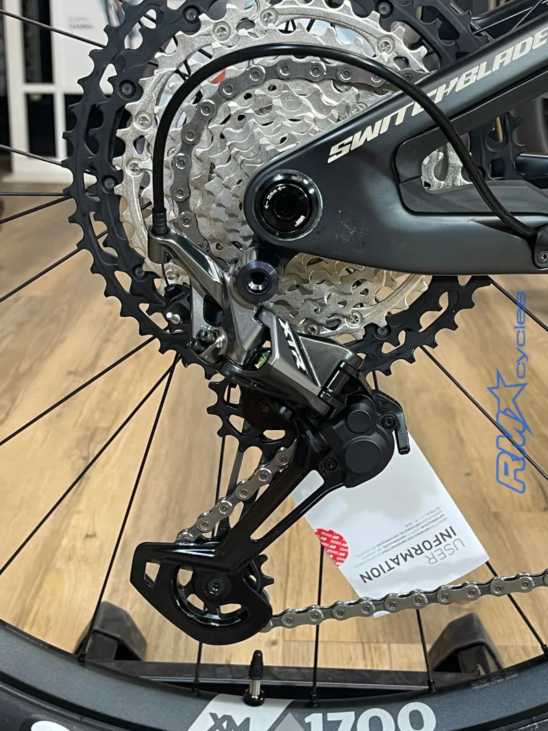 Pivot Switchblade V6 29 Pro XT/XTR Stealth Mojave Mountain Bike Large -6