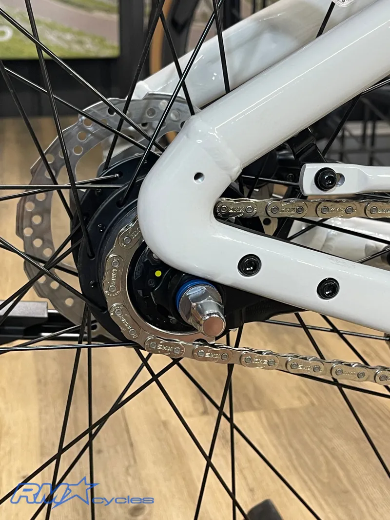 Momentum Vida E+ GTS 25km/h Electric City Bike Lunar Large Ex-display-6