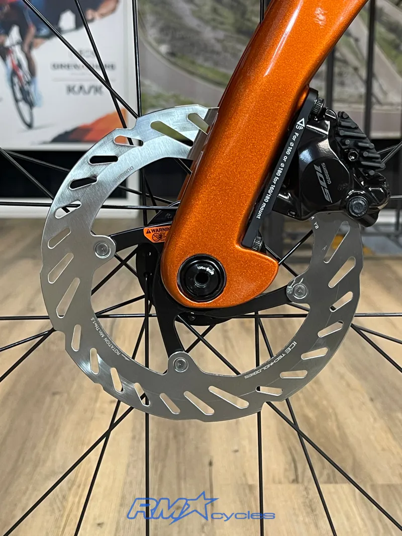 Pinarello X5 Road Bike Amber Trace CJ282 105Di22 12DB MOST FST45 Bicycle-8