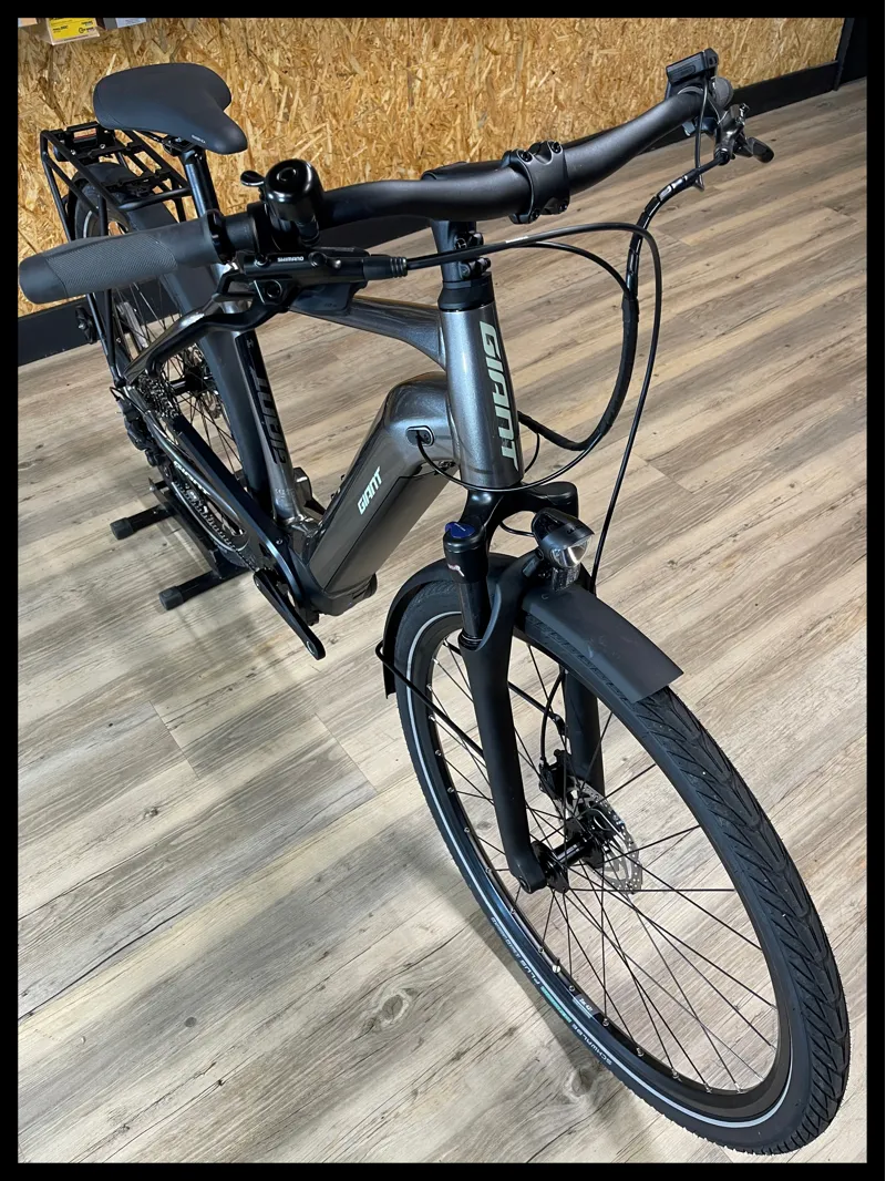 Giant DailyTour E+ 2D GTS D 25km/h Medium Space Grey 2022 Ex-Demo-5