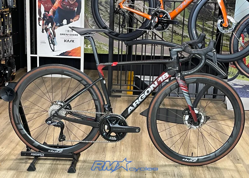 Argon 18 SUM Pro - Ultegra Di2 Road Bike - Crystal Black Small Ex-demo