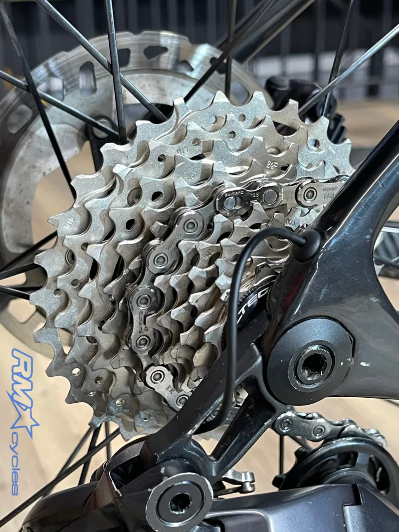 Argon 18 SUM Pro - Ultegra Di2 Road Bike - Crystal Black Small Ex-demo-4