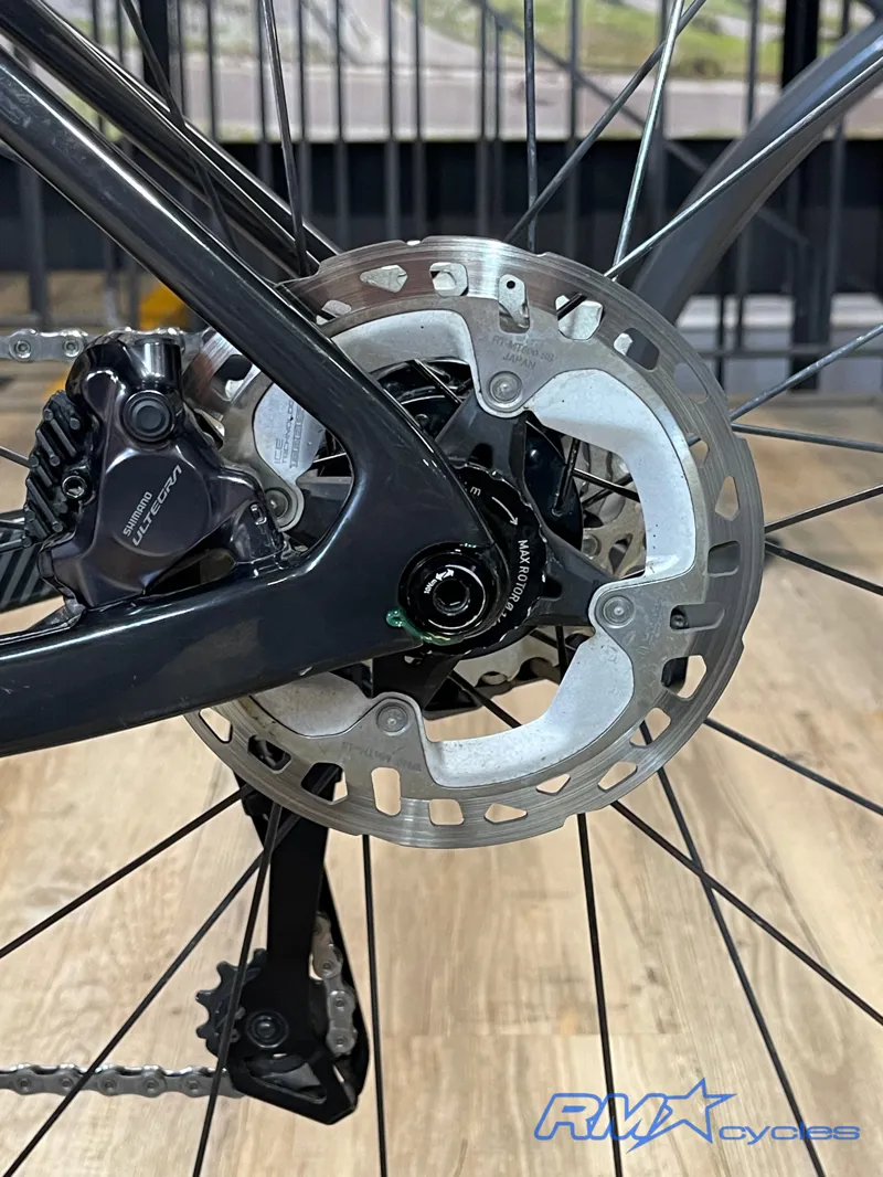 Argon 18 SUM Pro - Ultegra Di2 Road Bike - Crystal Black Small Ex-demo-9