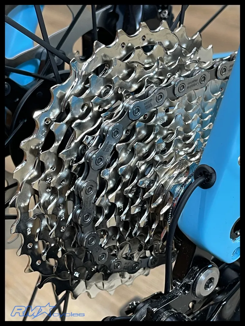 Trek Domane SL 6 Gen 4 Road Bike In Era White/Glowstick/Coral Fade-2