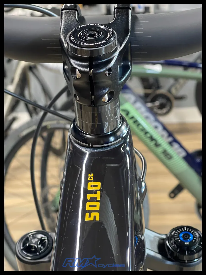 Santa Cruz 5010 5 CC MX Black X0AXS 2025-2