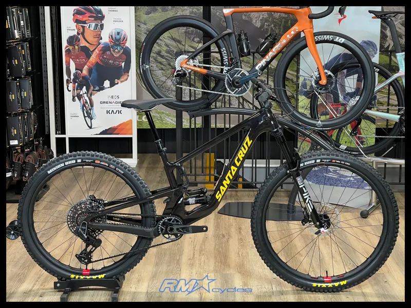 Santa Cruz 5010 5 CC MX Black X0AXS RSV 2025