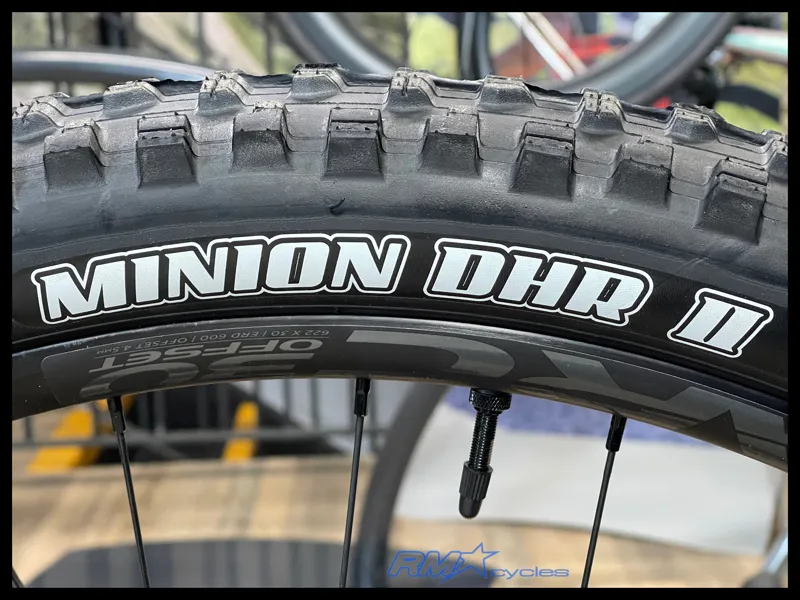 Santa Cruz 5010 5 CC MX  Green X0AXS 2025-10