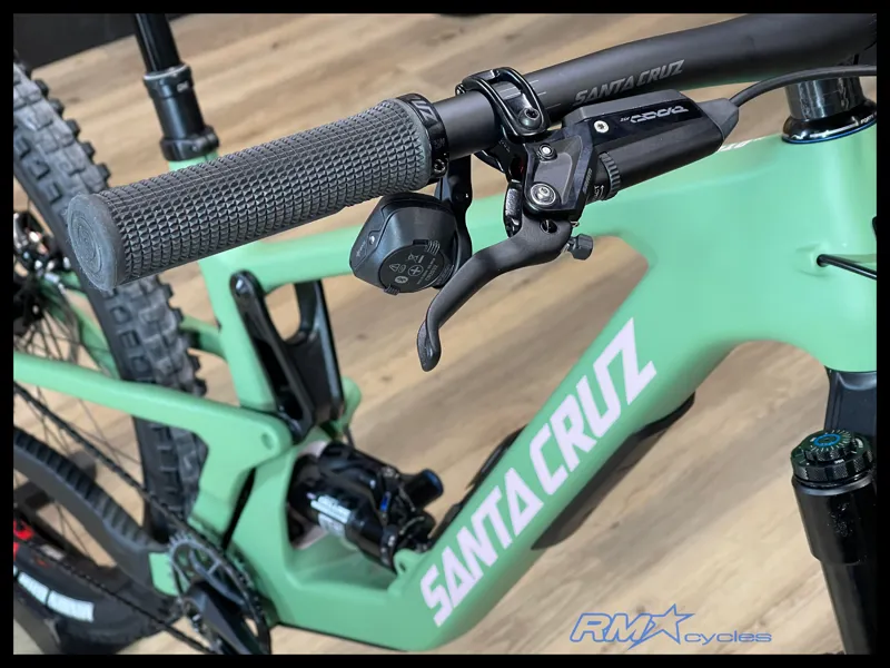 Santa Cruz 5010 5 CC MX 24 Green X0AXS RSV 2025-7