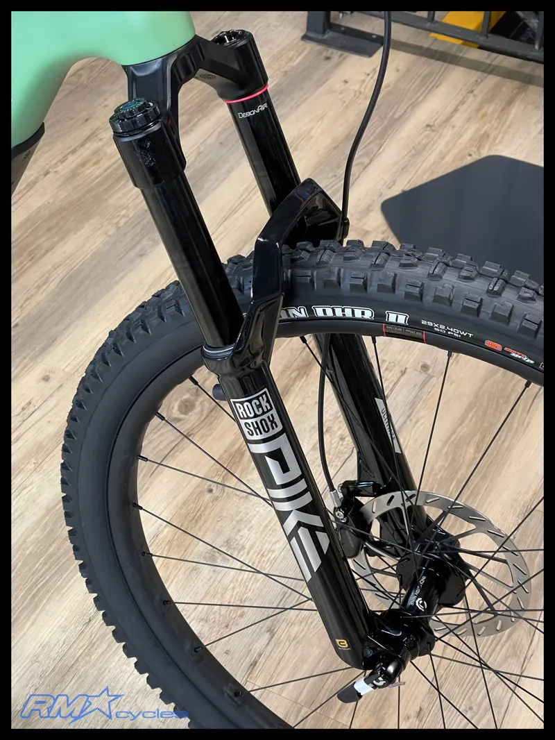 Santa Cruz 5010 5 CC MX 24 Green X0AXS RSV 2025-8