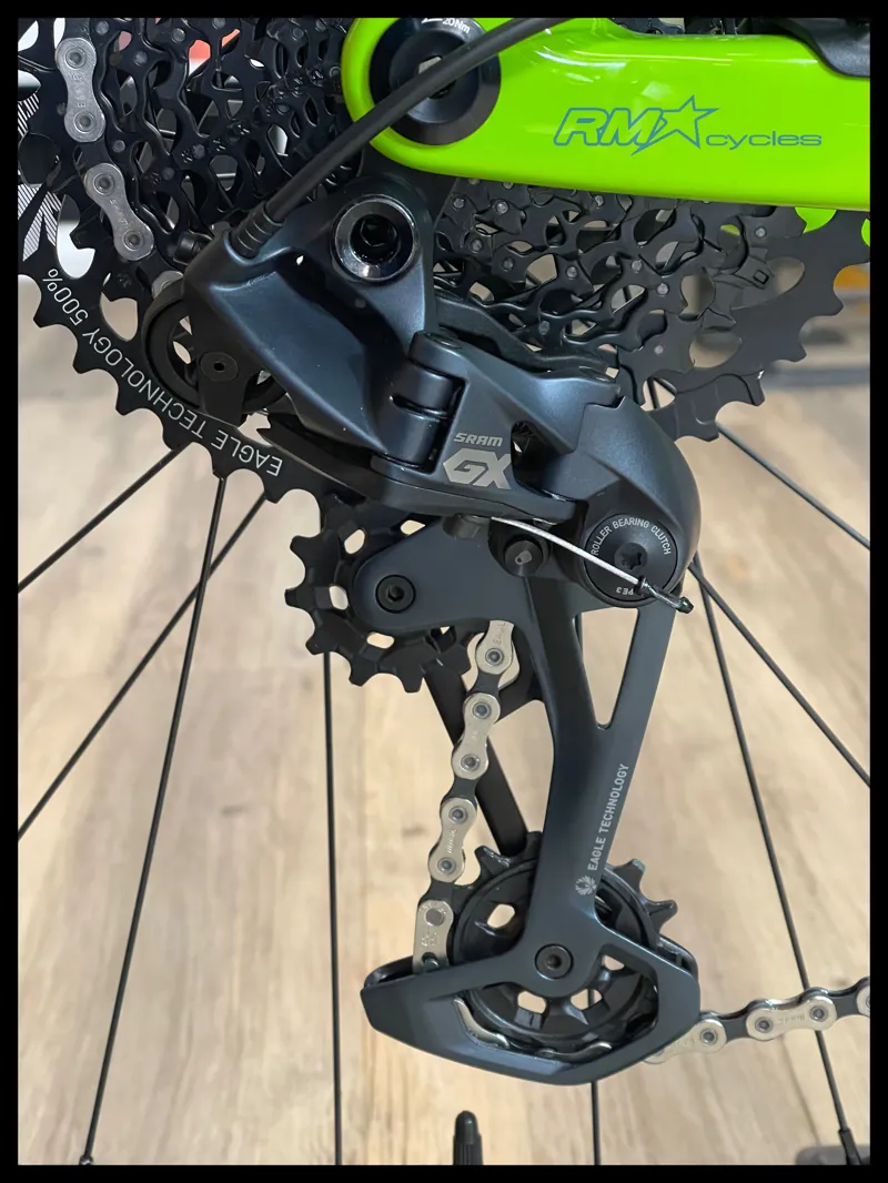 Santa Cruz BLUR 4 C 29 24 Green S 2025-4