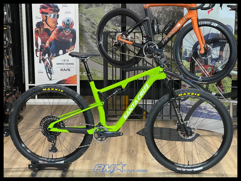 Santa Cruz BLUR 4 C 29 24 Green S 2025