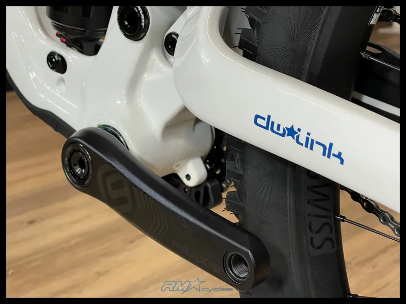 Pivot Cycles Phoenix Pro Saint / White Blue Blue-12