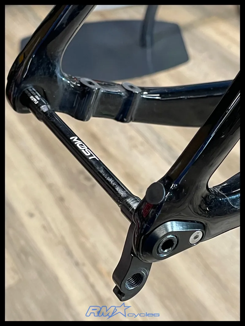 Pinarello Dogma F Frame Set Black Size 56 Approved Used-6