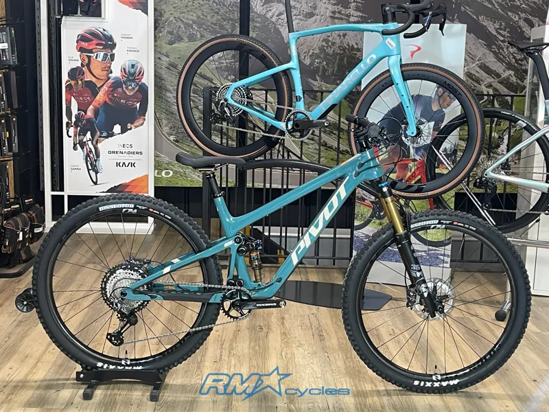 Pivot Trail 429 29 Pro XT/XTR Enduro Willow Green Large Ex-display